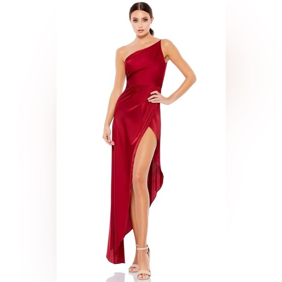 Mac Duggal Red 0 Sleeveless Sheath High low hemline Slit Asymmetrical New xs - Picture 2 of 8
